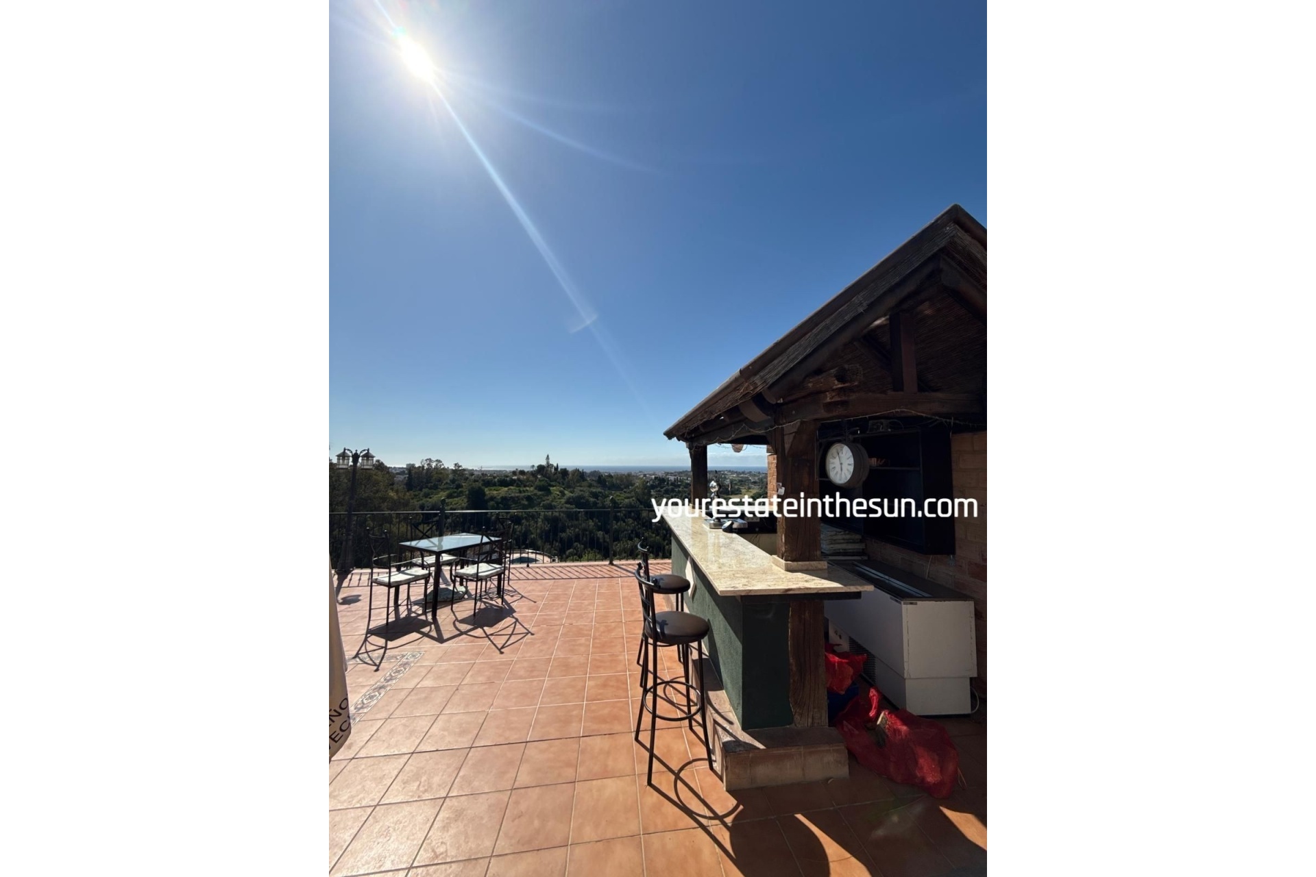 Resale - Villa - Benahavís - Benahavís Centro