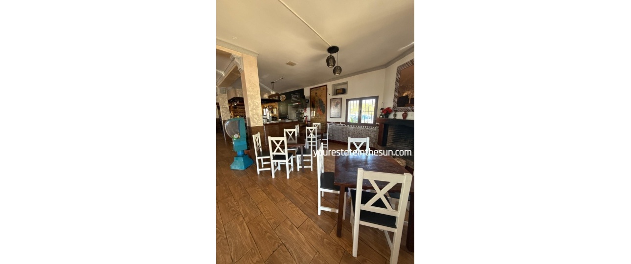 Resale - Villa - Benahavís - Benahavís Centro