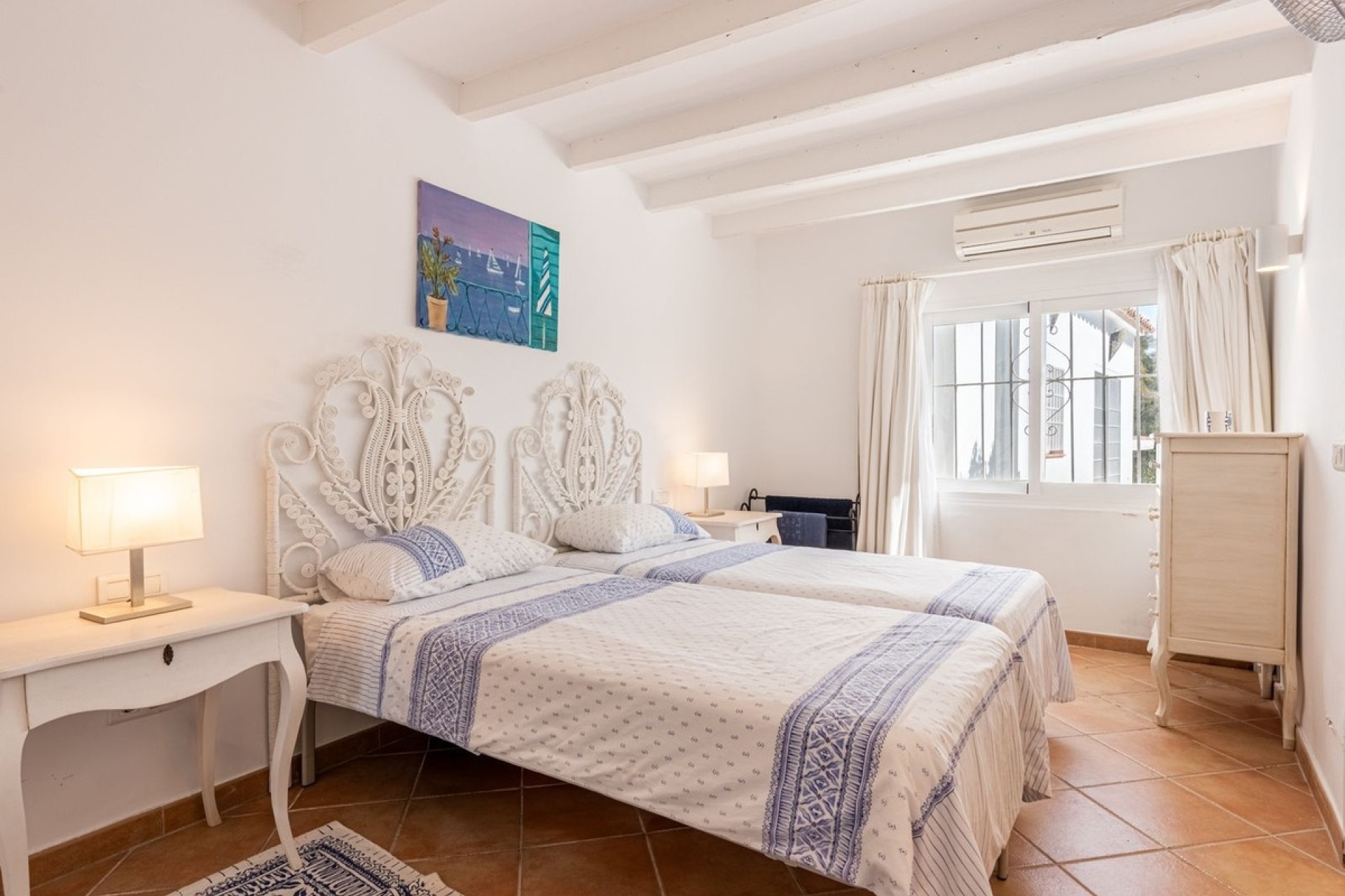 Resale - Villa - Benahavís - Benahavís Centro