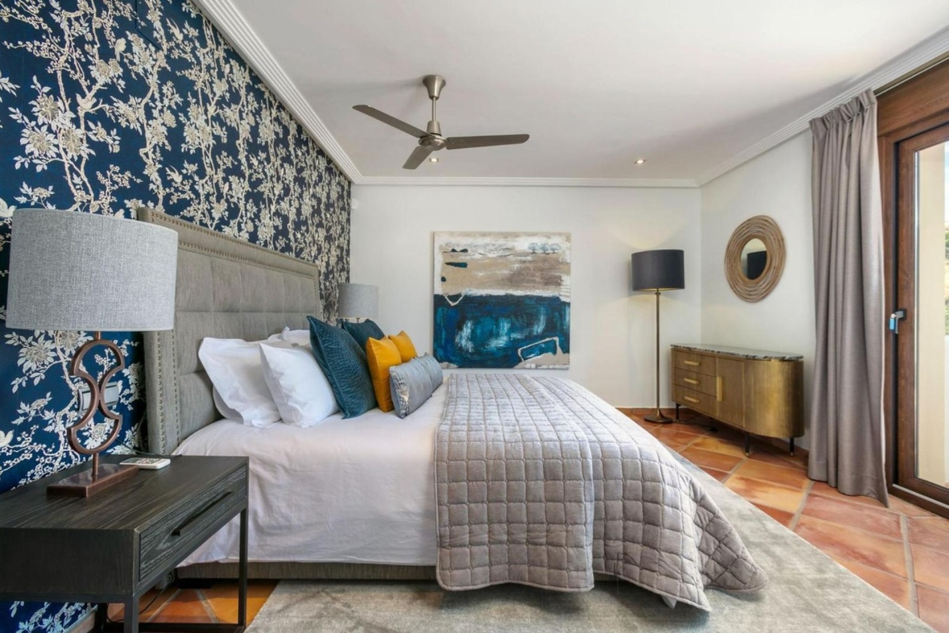 Resale - Villa - Benahavís - Benahavís Centro