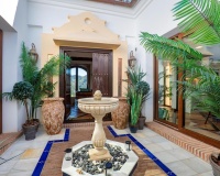 Resale - Villa - Benahavís - Benahavís Centro