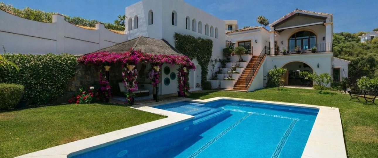 Resale - Villa - Benahavís - Benahavís Centro