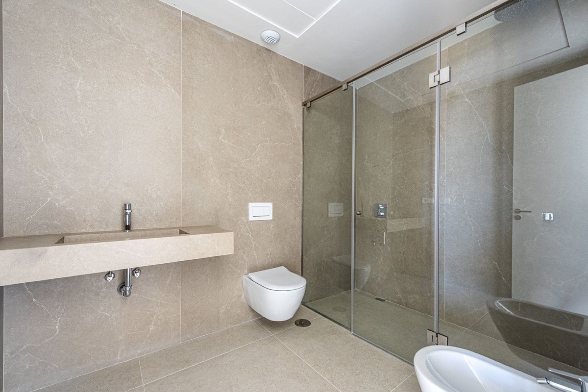 Resale - Villa - Benahavís - Benahavís Centro