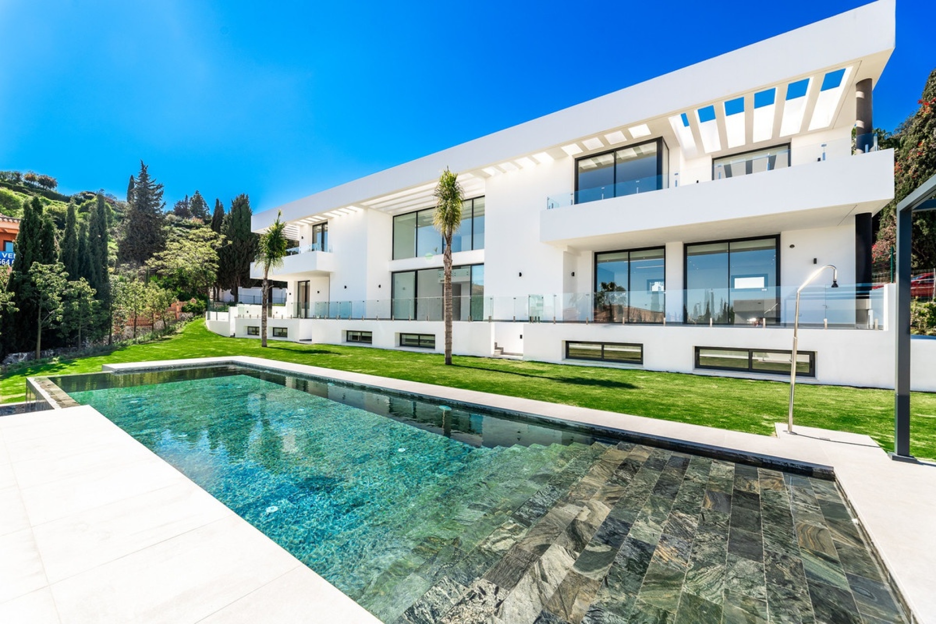 Resale - Villa - Benahavís - Benahavís Centro