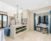 Resale - Villa - Benahavís - Benahavís Centro