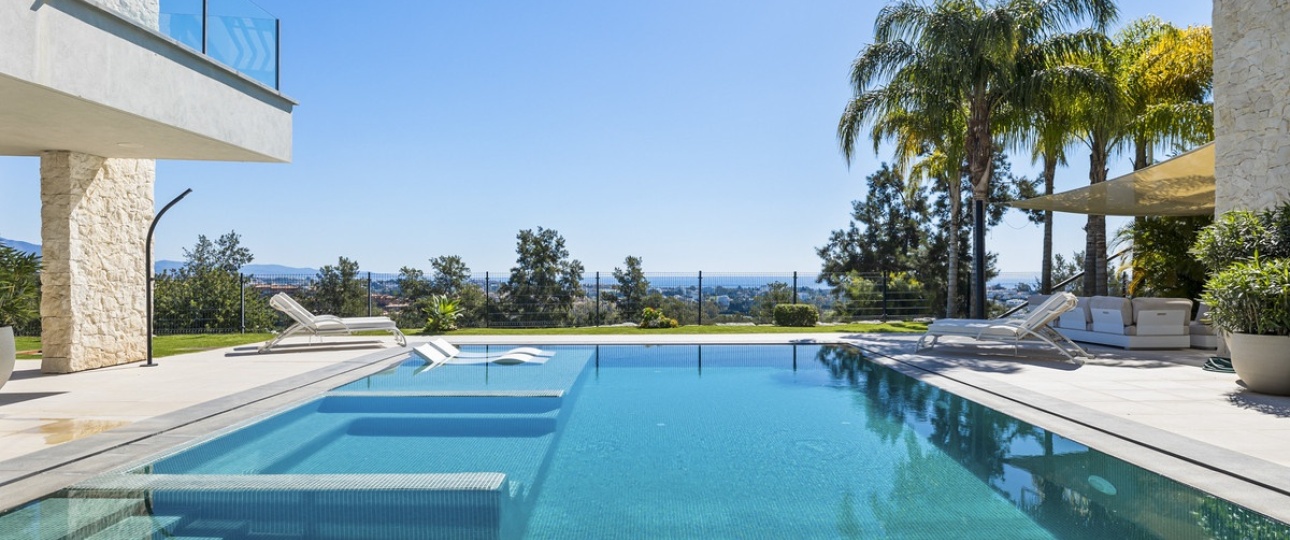 Resale - Villa - Benahavís - Benahavís Centro