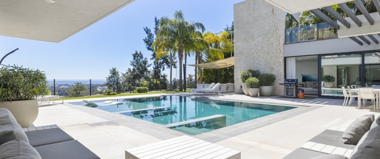 Resale - Villa - Benahavís - Benahavís Centro