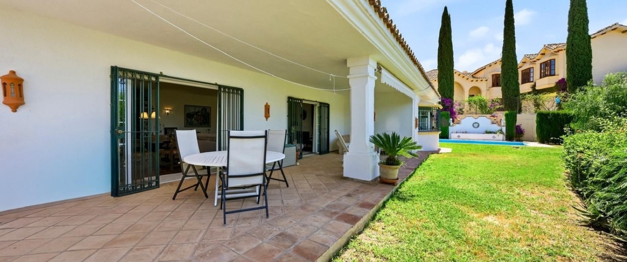 Resale - Villa - Benahavís - Benahavís Centro