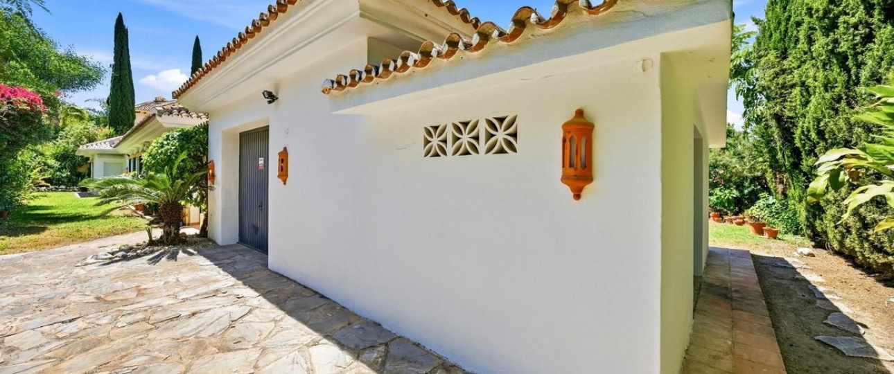 Resale - Villa - Benahavís - Benahavís Centro
