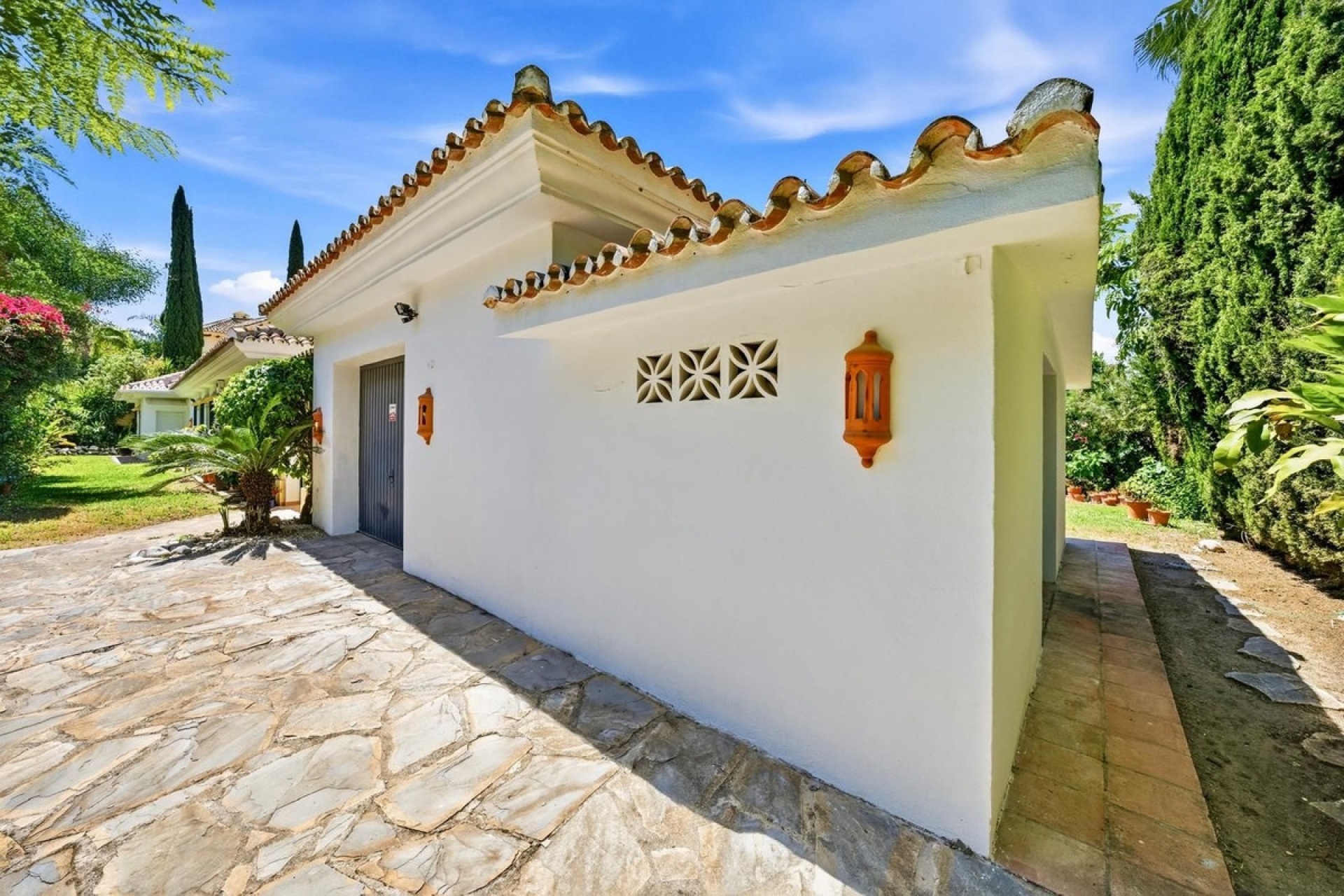 Resale - Villa - Benahavís - Benahavís Centro