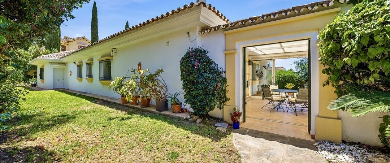 Resale - Villa - Benahavís - Benahavís Centro