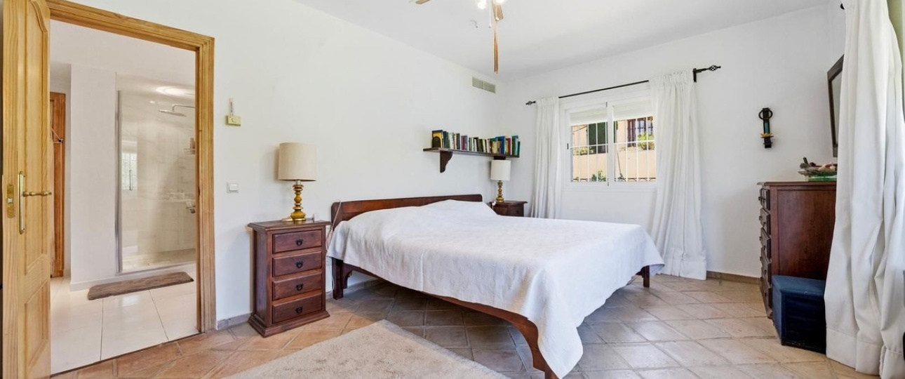 Resale - Villa - Benahavís - Benahavís Centro