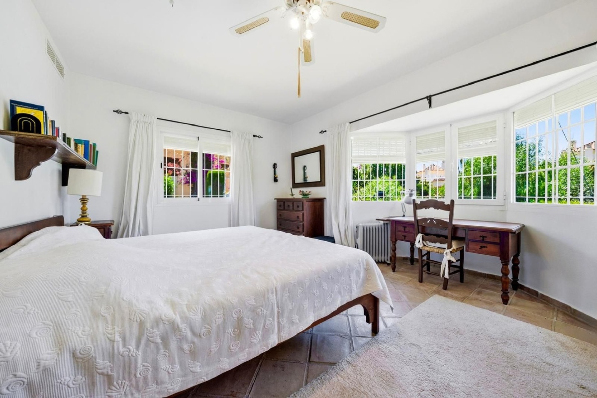 Resale - Villa - Benahavís - Benahavís Centro