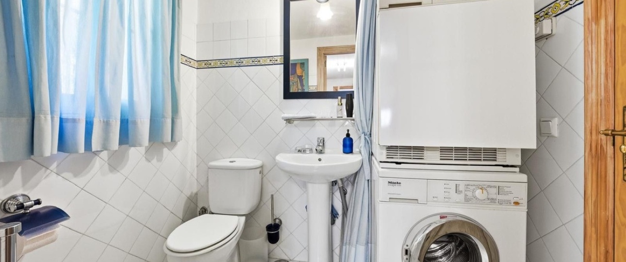 Resale - Villa - Benahavís - Benahavís Centro