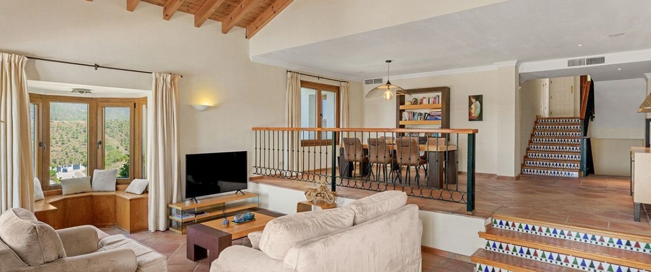 Resale - Villa - Benahavís - Benahavís Centro
