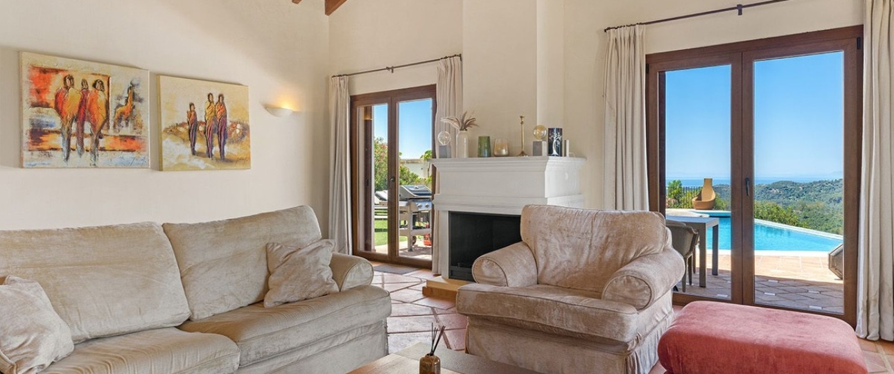 Resale - Villa - Benahavís - Benahavís Centro