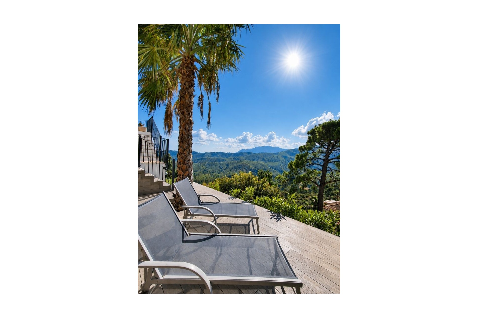 Resale - Villa - Benahavís - Benahavís Centro