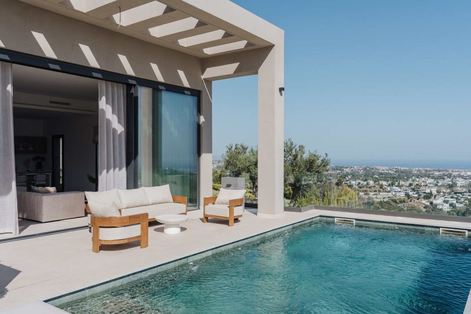 Resale - Villa - Benahavís - Benahavís Centro