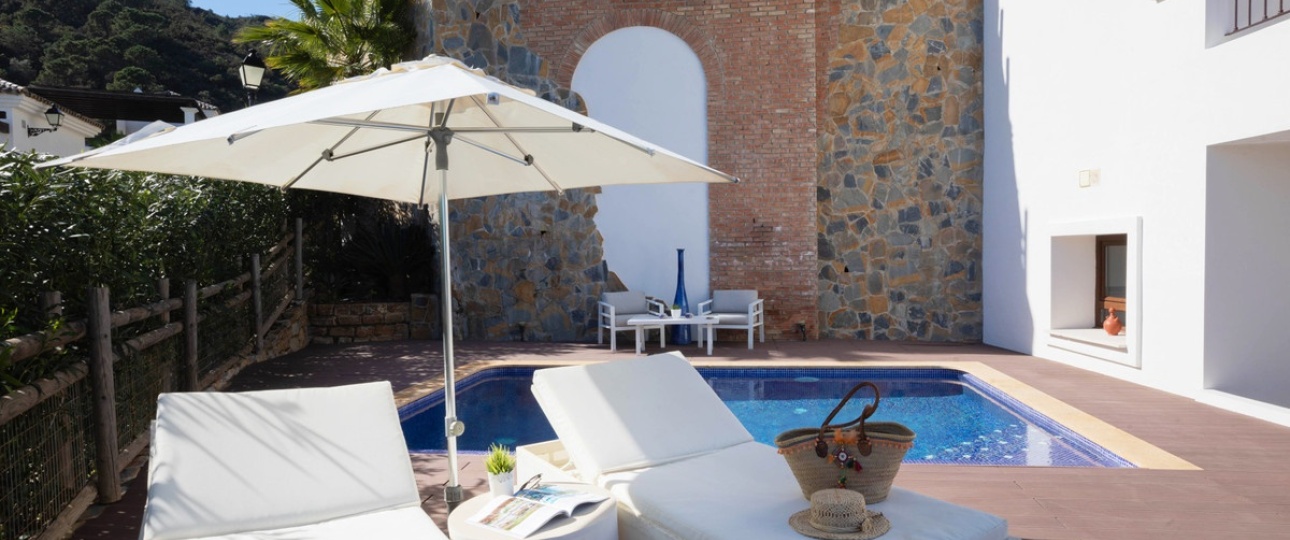 Resale - Villa - Benahavís - Benahavís Centro