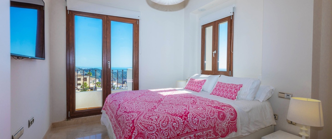 Resale - Villa - Benahavís - Benahavís Centro