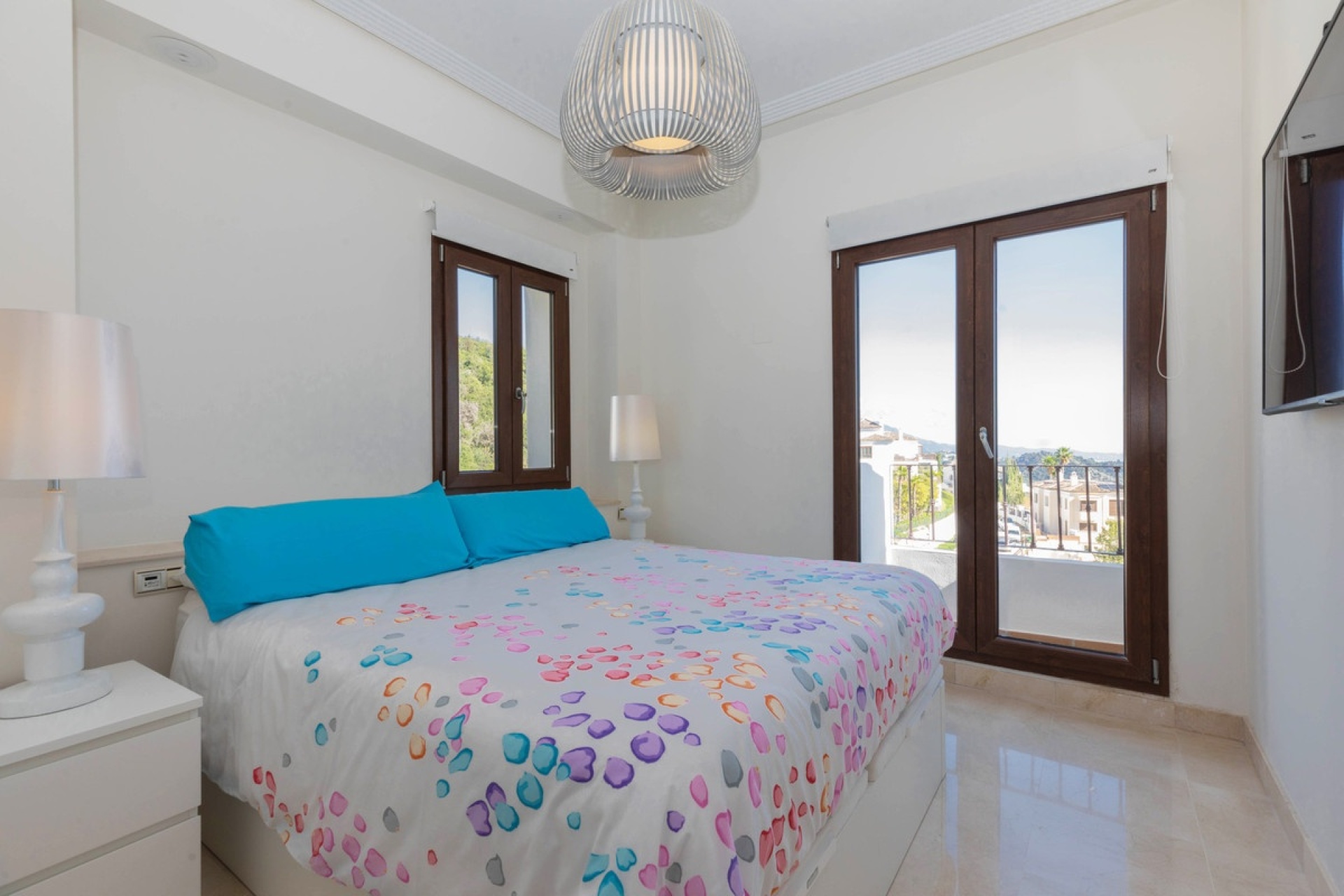 Resale - Villa - Benahavís - Benahavís Centro