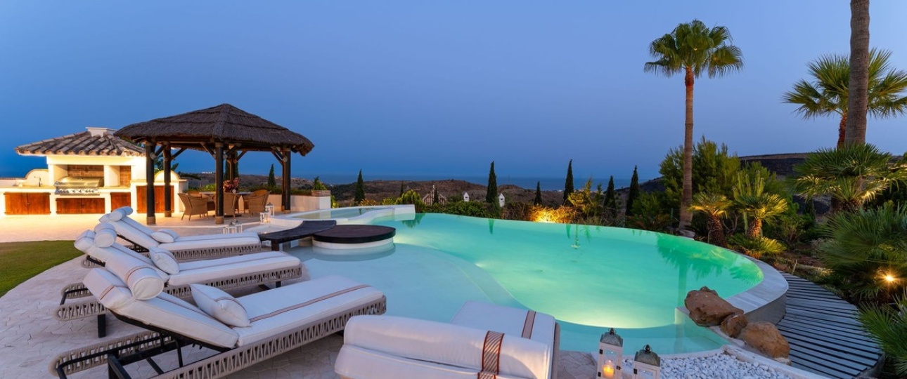 Resale - Villa - Benahavís - Benahavís Centro