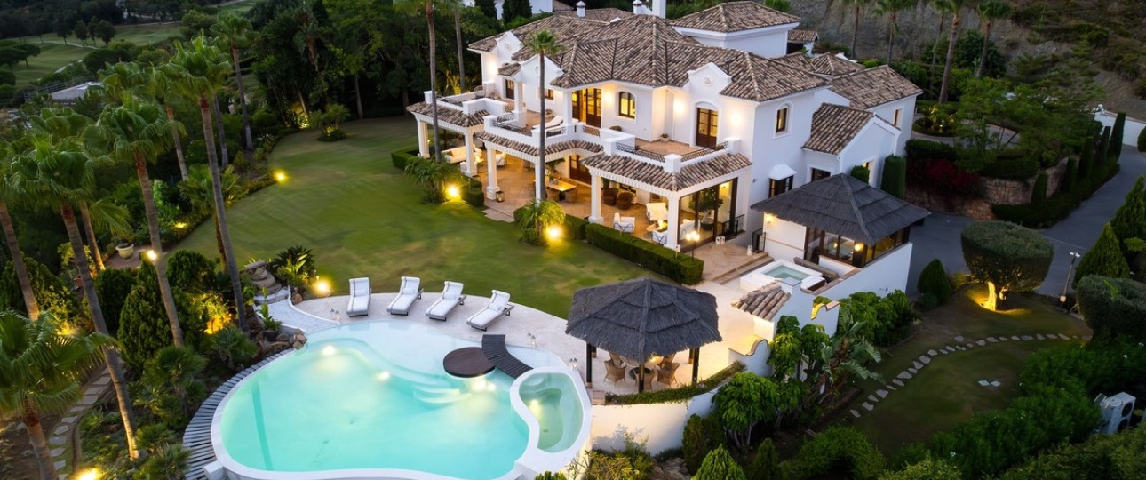 Resale - Villa - Benahavís - Benahavís Centro