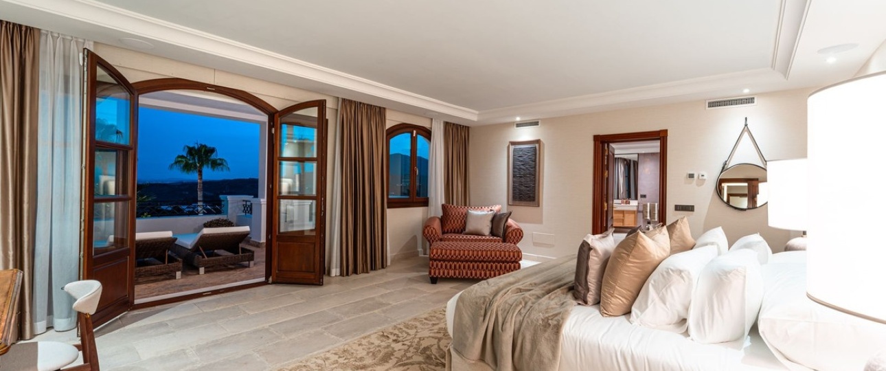 Resale - Villa - Benahavís - Benahavís Centro