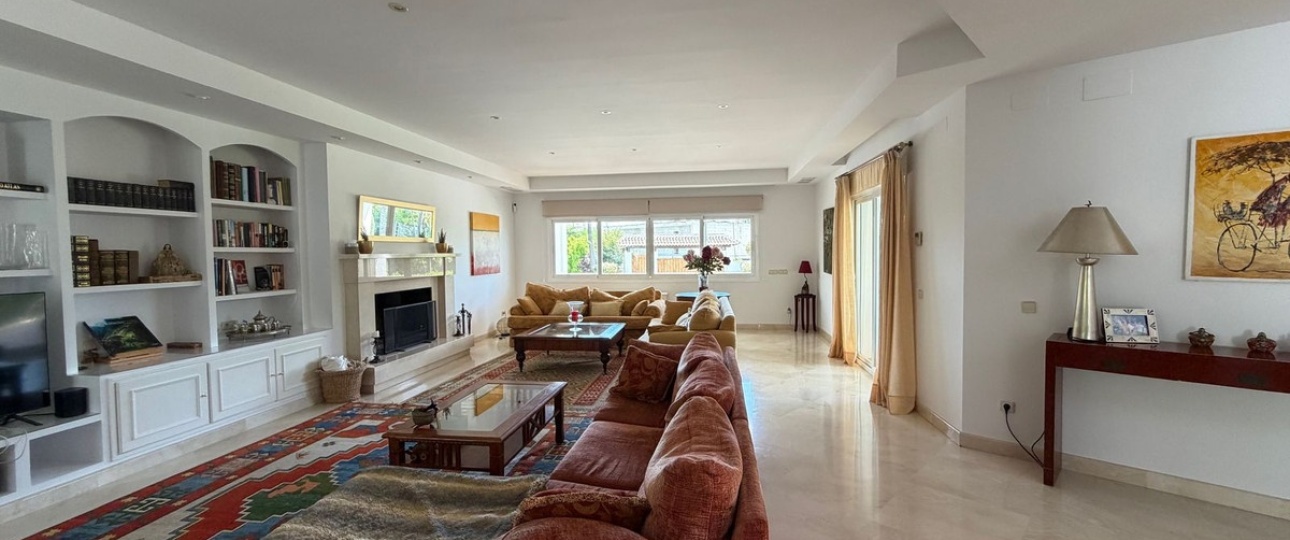 Resale - Villa - Benahavís - Benahavís Centro