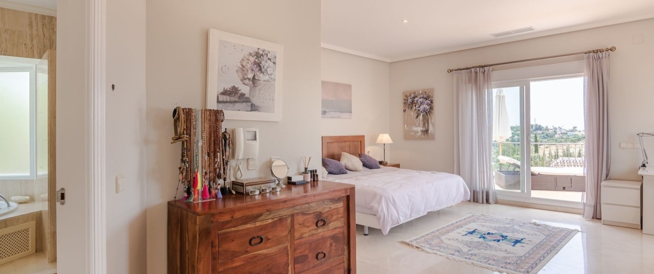 Resale - Villa - Benahavís - Benahavís Centro