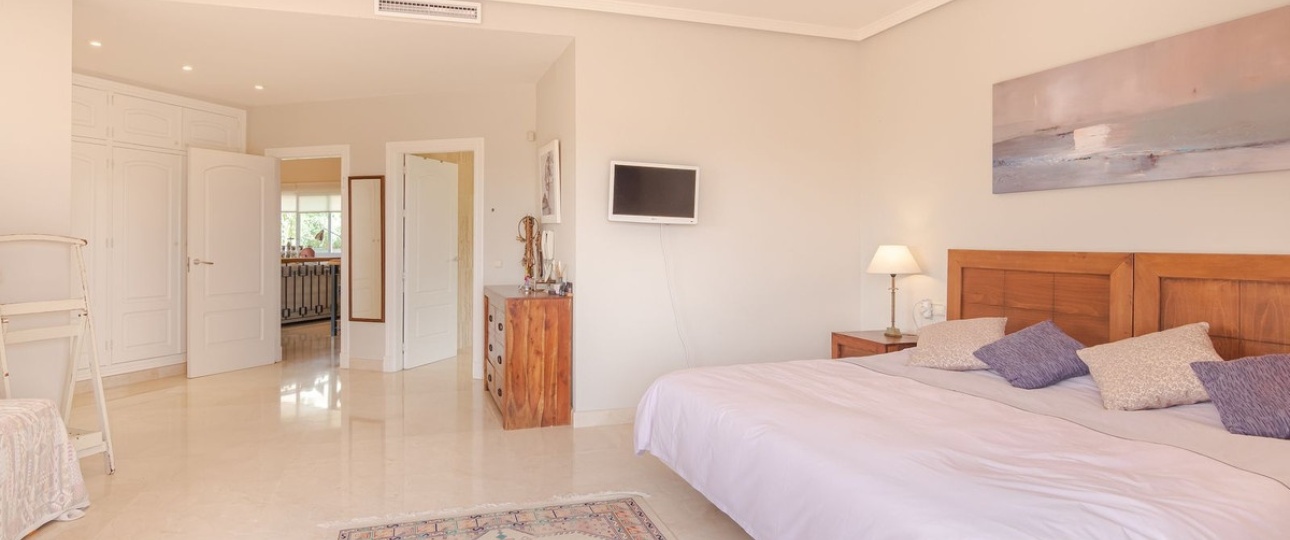 Resale - Villa - Benahavís - Benahavís Centro