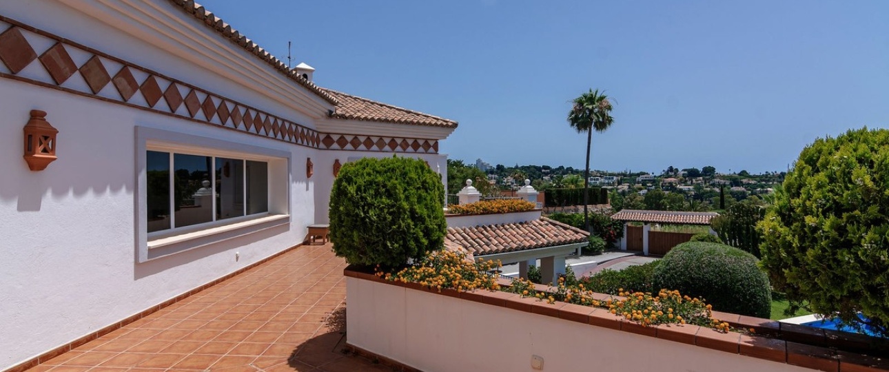 Resale - Villa - Benahavís - Benahavís Centro