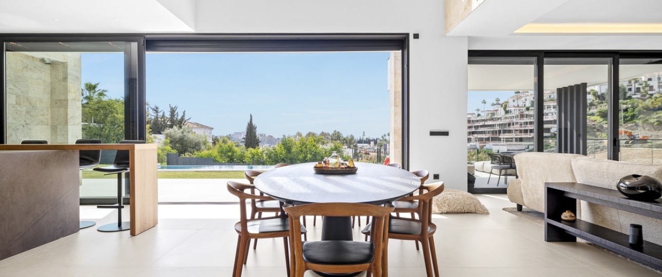 Resale - Villa - Benahavís - Benahavís Centro