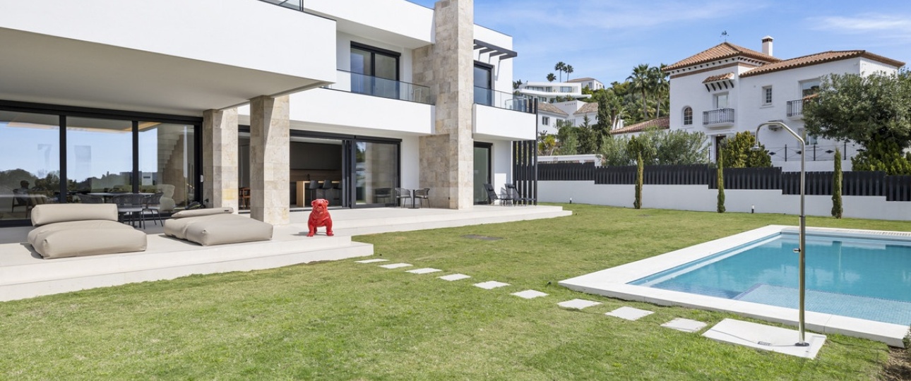 Resale - Villa - Benahavís - Benahavís Centro