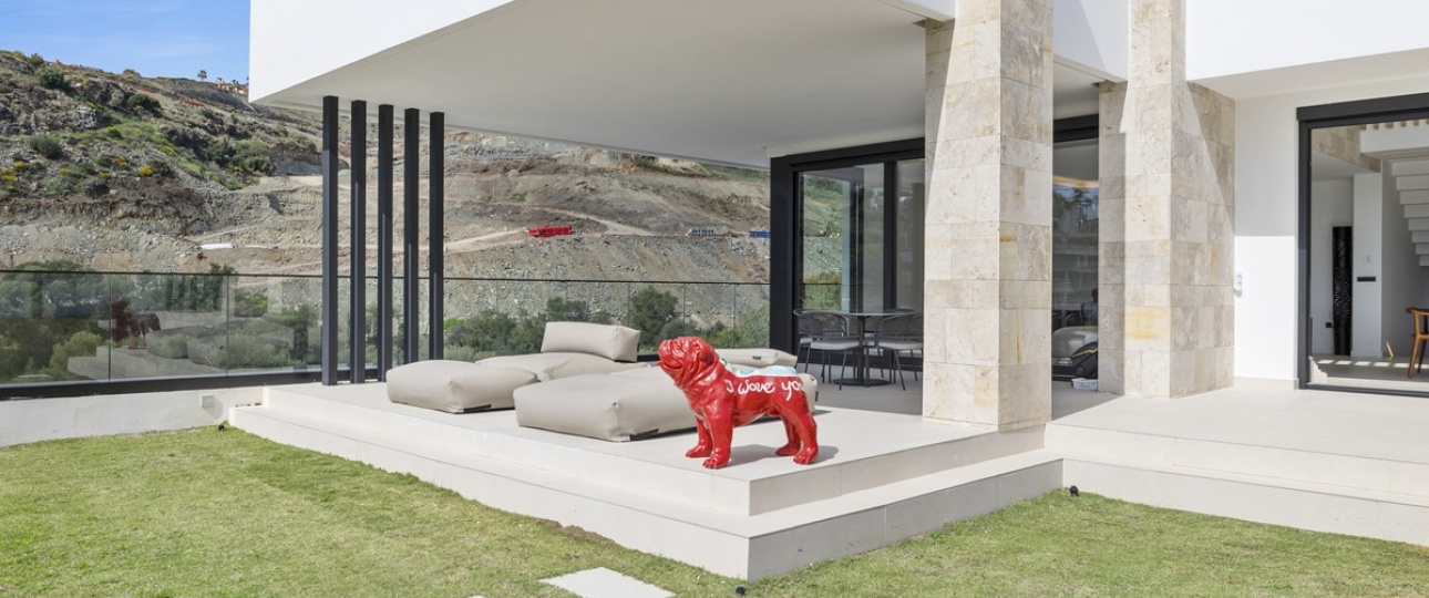 Resale - Villa - Benahavís - Benahavís Centro