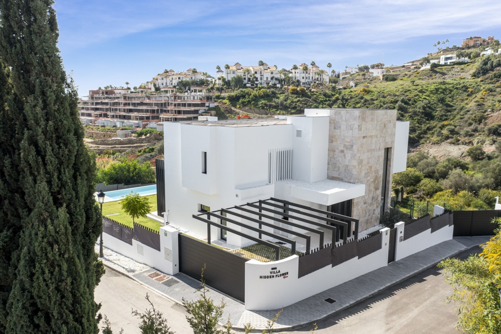 Resale - Villa - Benahavís - Benahavís Centro