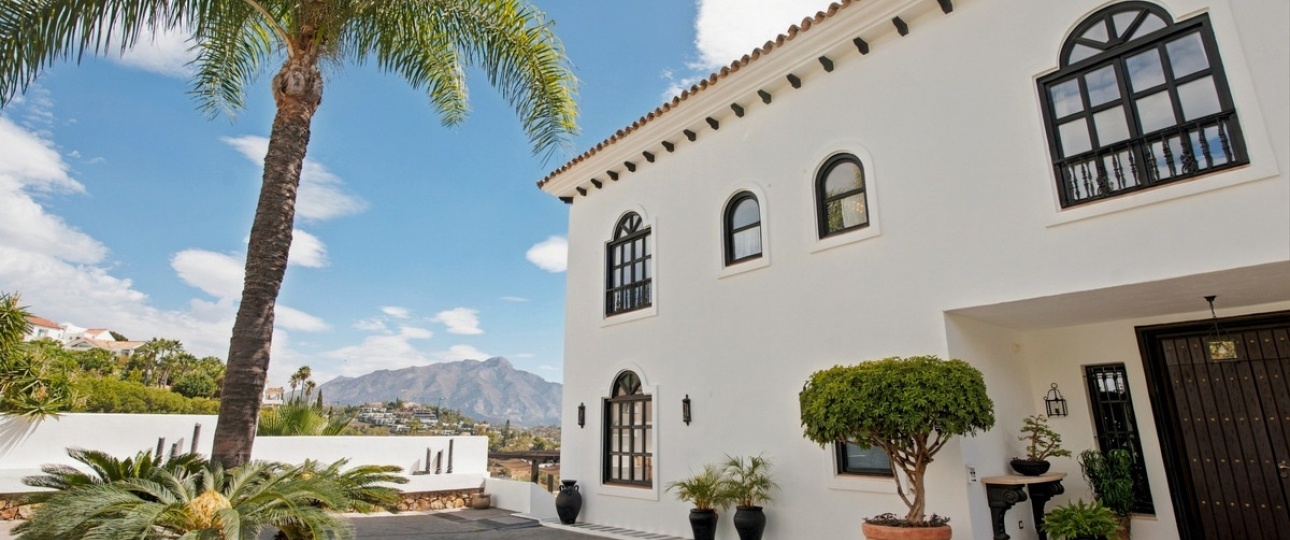 Resale - Villa - Benahavís - Benahavís Centro