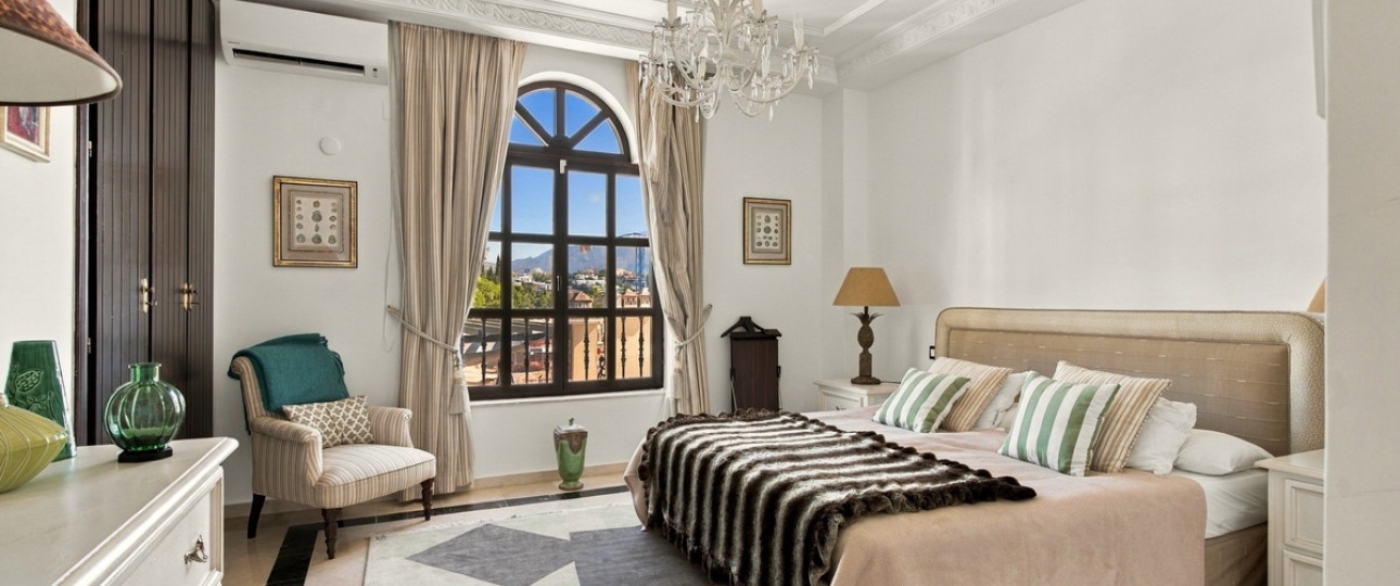 Resale - Villa - Benahavís - Benahavís Centro