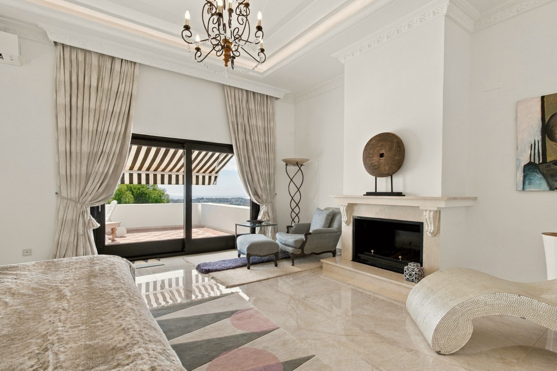 Resale - Villa - Benahavís - Benahavís Centro