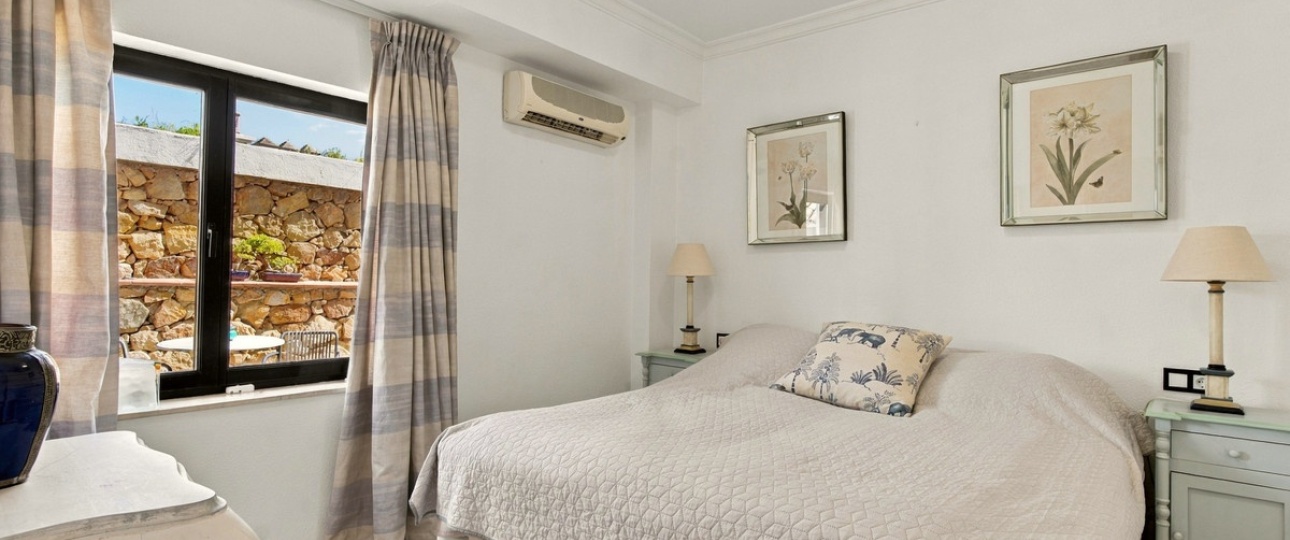 Resale - Villa - Benahavís - Benahavís Centro