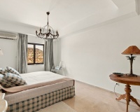 Resale - Villa - Benahavís - Benahavís Centro