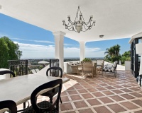 Resale - Villa - Benahavís - Benahavís Centro