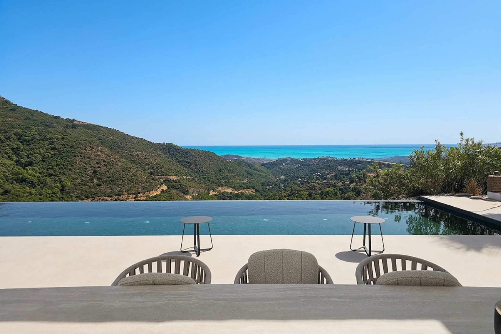 Resale - Villa - Benahavís - Benahavís Centro