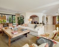 Resale - Villa - Benahavís - Benahavís Centro