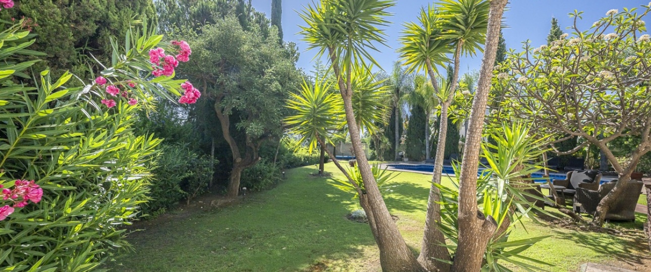 Resale - Villa - Benahavís - Benahavís Centro