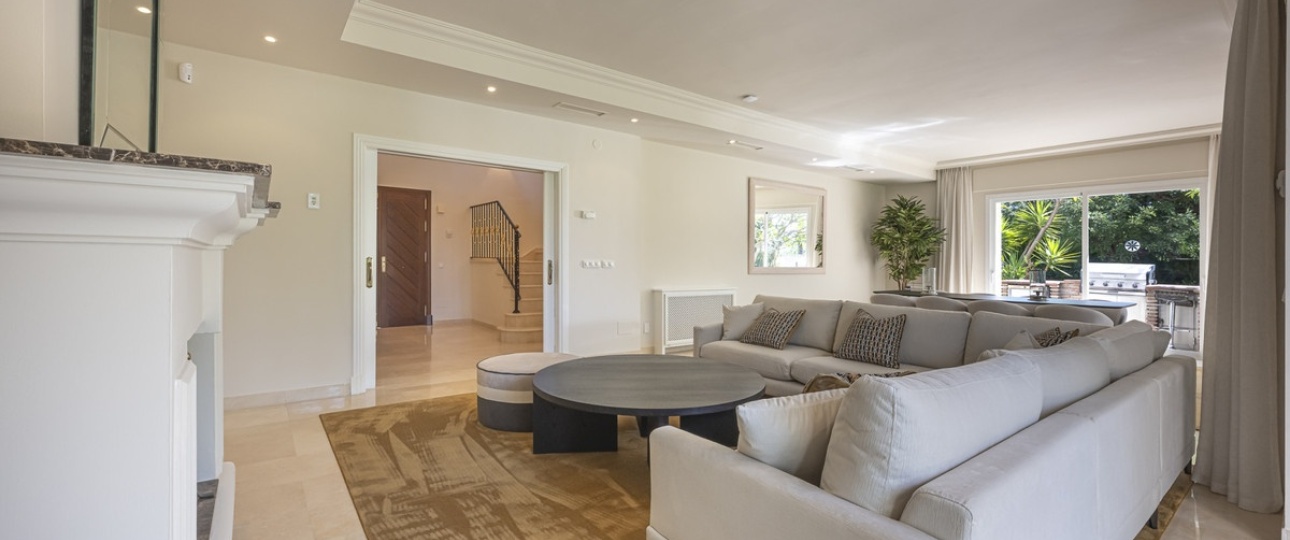 Resale - Villa - Benahavís - Benahavís Centro