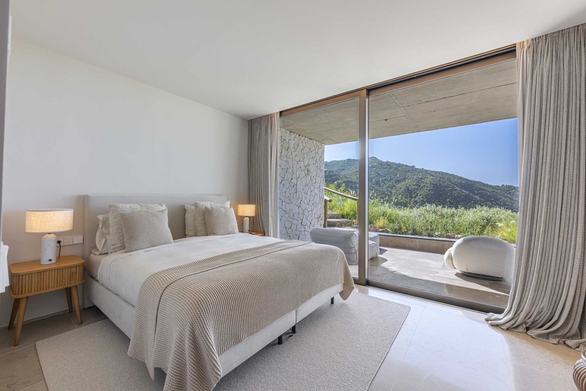 Resale - Villa - Benahavís - Benahavís Centro