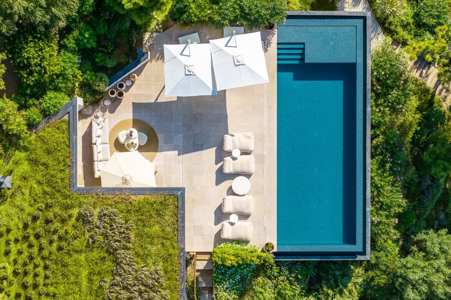 Resale - Villa - Benahavís - Benahavís Centro