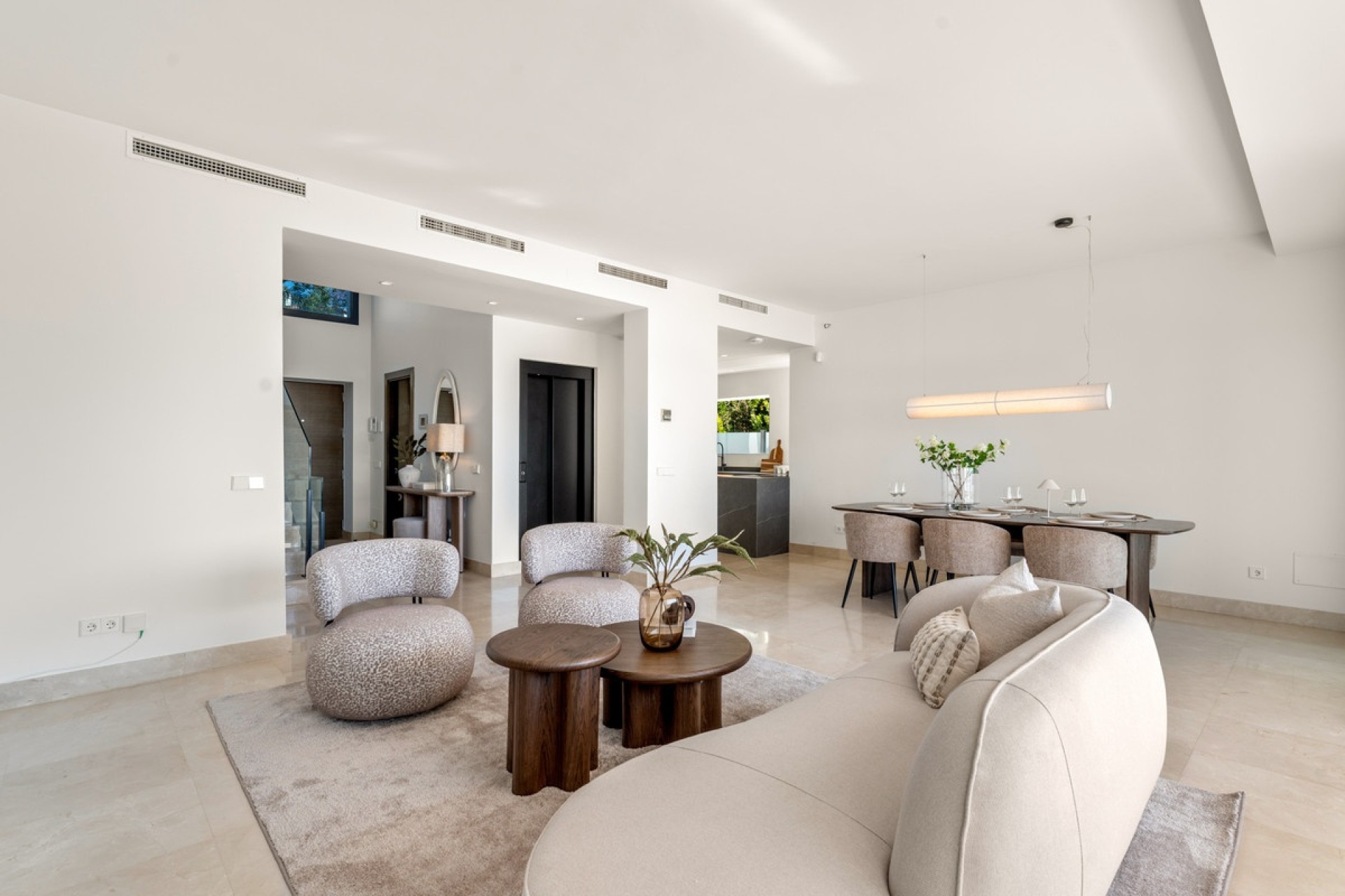 Resale - Villa - Benahavís - Benahavís Centro