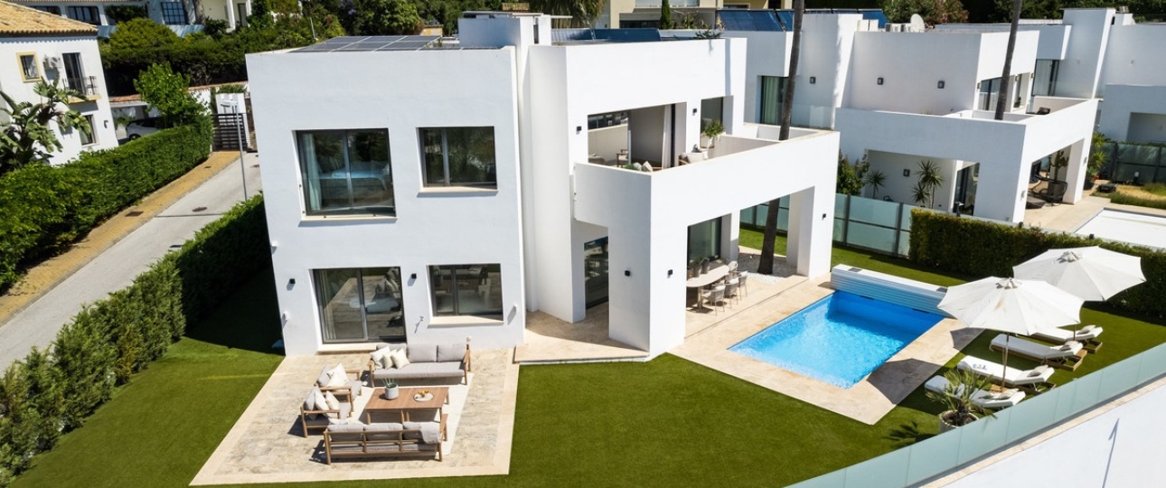 Resale - Villa - Benahavís - Benahavís Centro